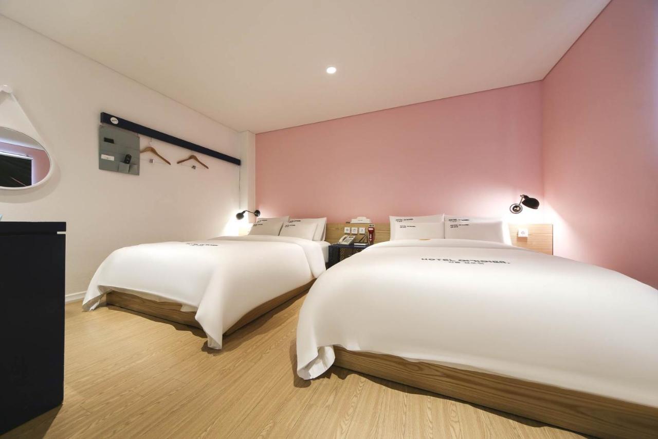Hotel Yeogiuhtte Gyeongpo Gangneung Exterior foto