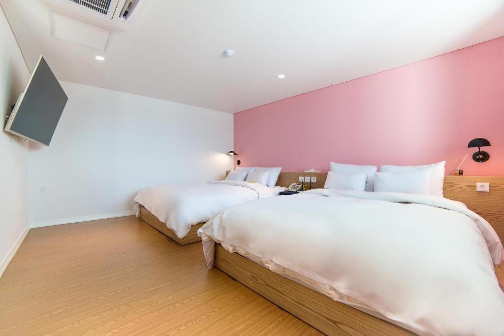 Hotel Yeogiuhtte Gyeongpo Gangneung Exterior foto